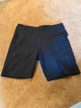 Women’s Black Iuga High-Waist Performance Bike Shorts